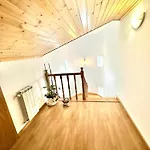 Alloggio in famiglia Estudio Com Cozinha E Casa De Banho! Bragança