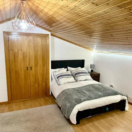 Homestay Estudio Com Cozinha E Casa De Banho! *
