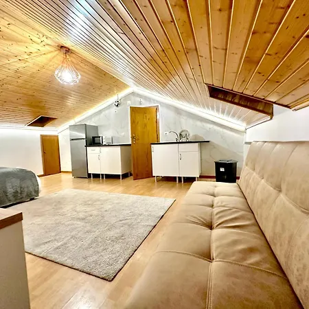 홈스테이 Estudio Com Cozinha E Casa De Banho! 바라간카