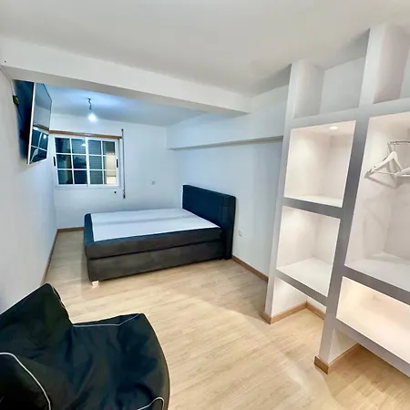 Confortavel Em T2 Com Cozinha Compartilhada * Bragança