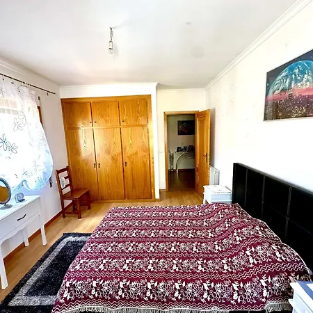 Homestay szállás Confortavel Em T2 Com Cozinha Compartilhada Bragança