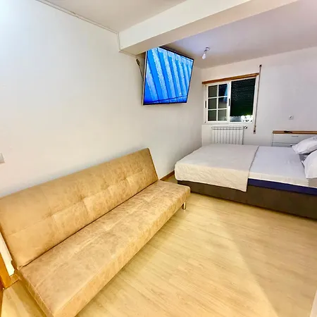 Estudio Com Cozinha E Casa De Banho! 民宿 *