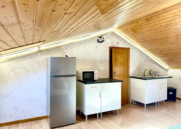 Estudio Com Cozinha E Casa De Banho! Kwatera prywatna Bragança